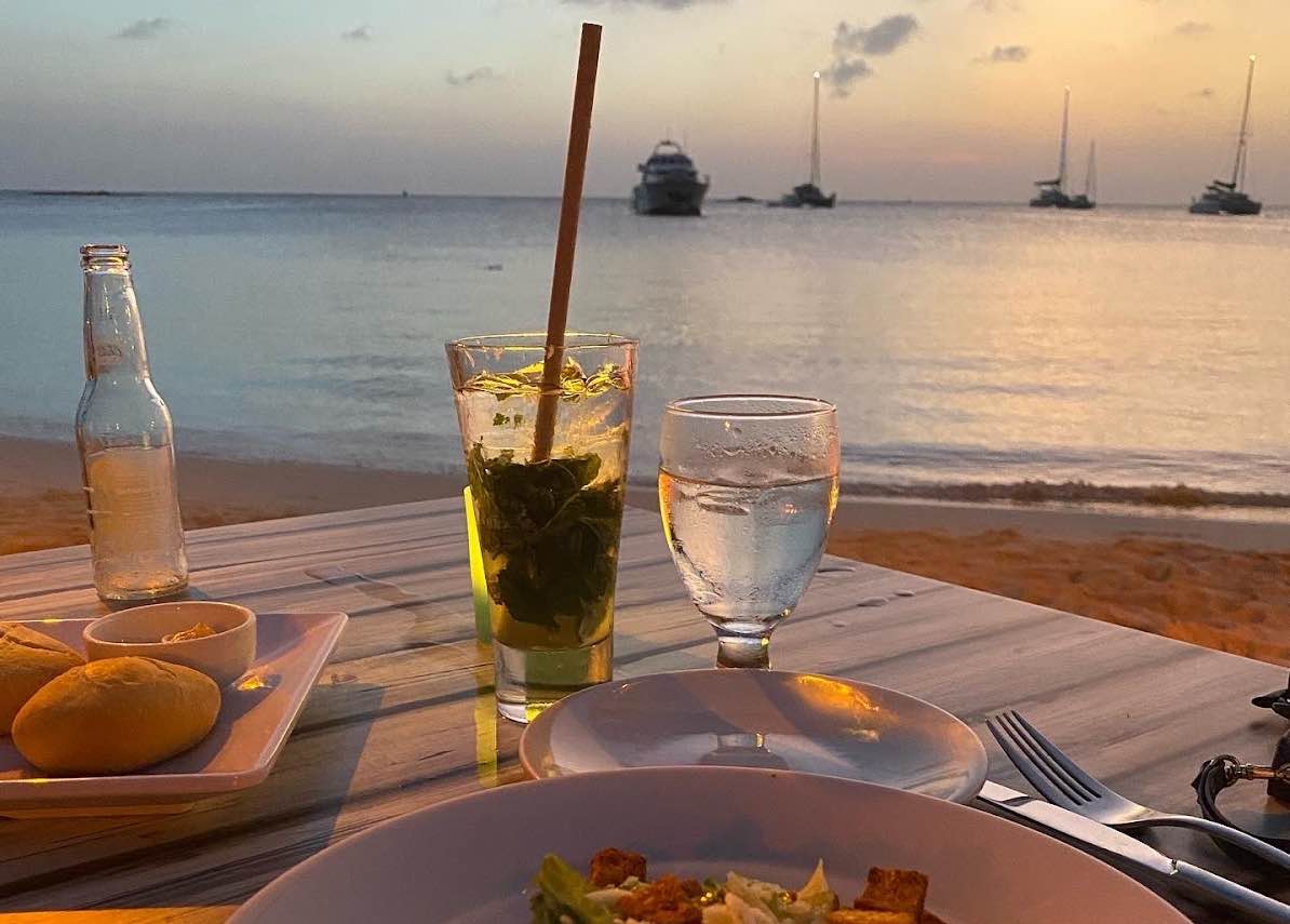 Explore Aruba Where To Eat 
